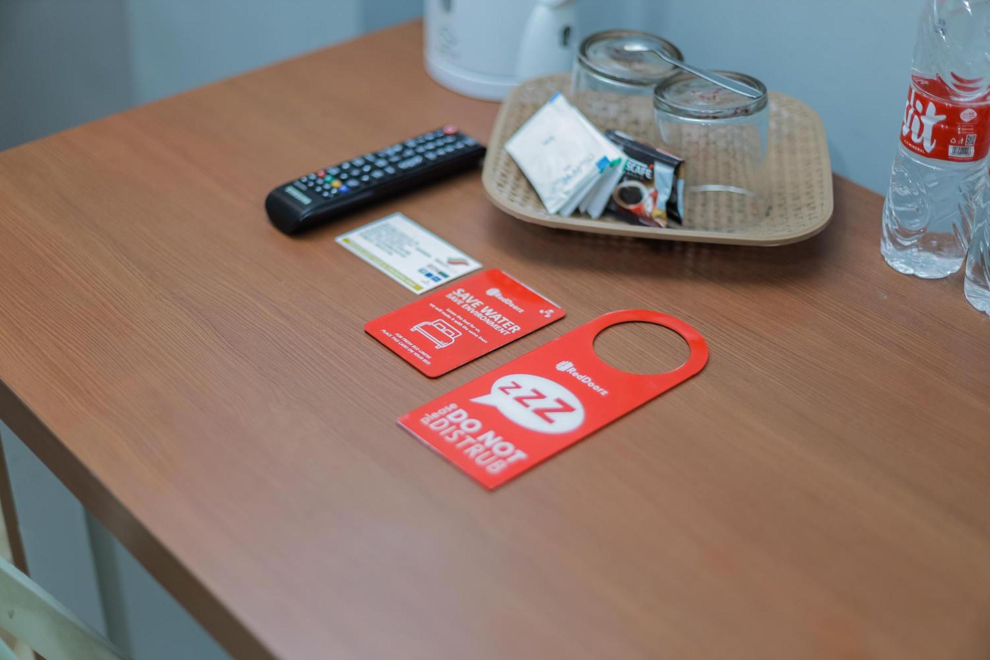 Reddoorz Plus At Swun Stay Raya Langsep Malang Esterno foto
